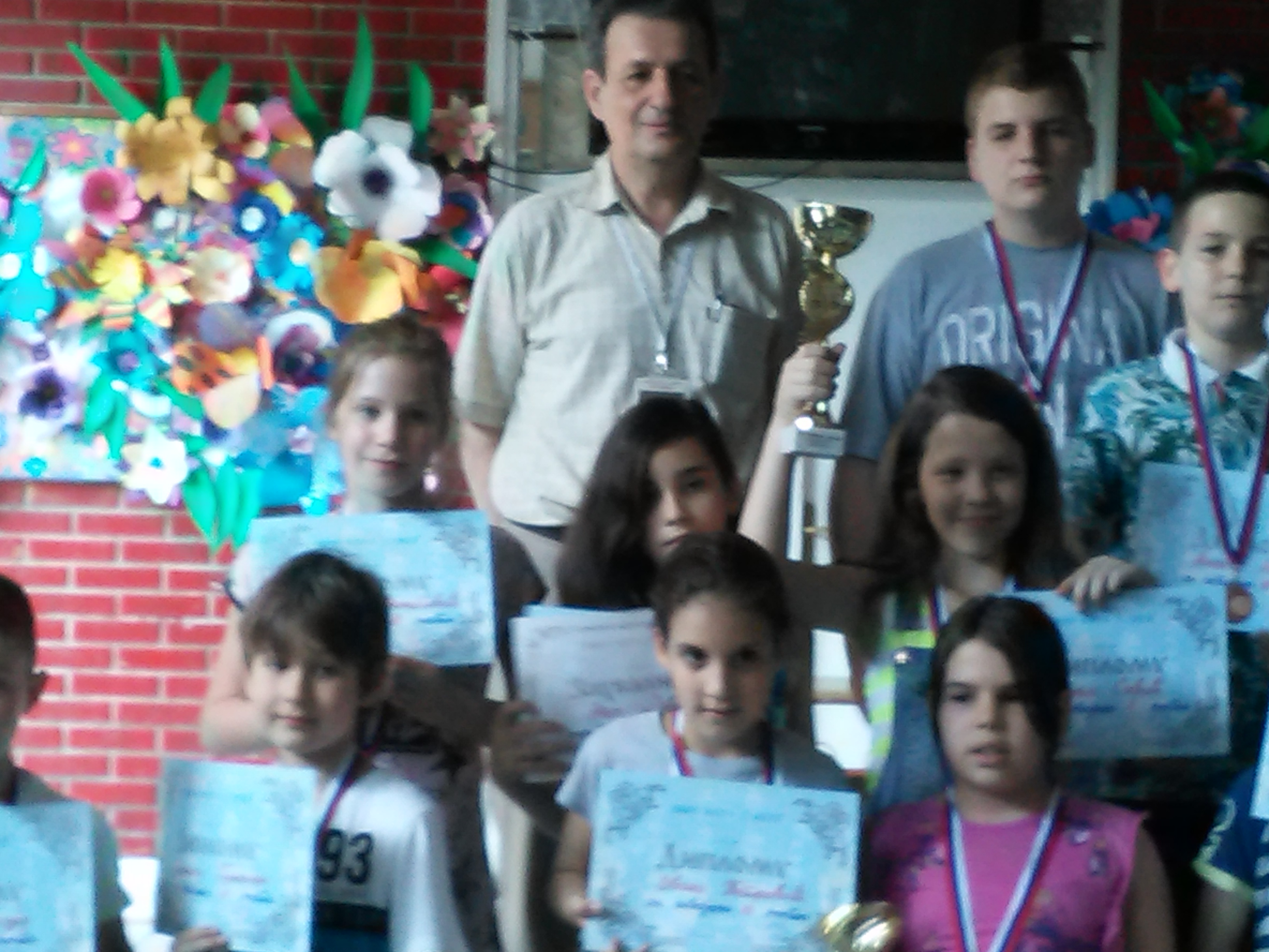 još jedna grupna fotografija pobednika